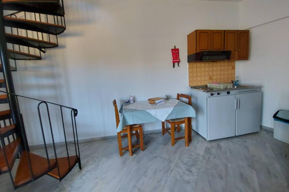 Menelaos Apartments Daratsos Exterior foto