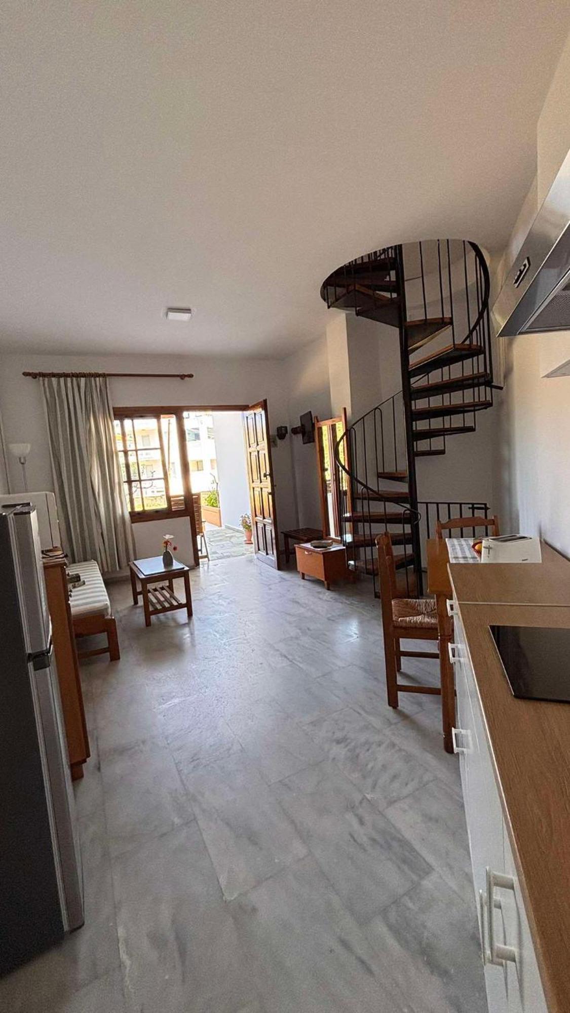 Menelaos Apartments Daratsos Exterior foto